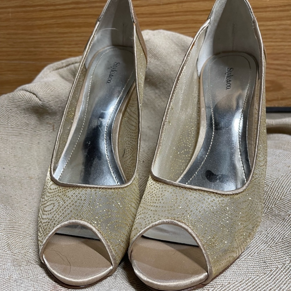 Gold heels